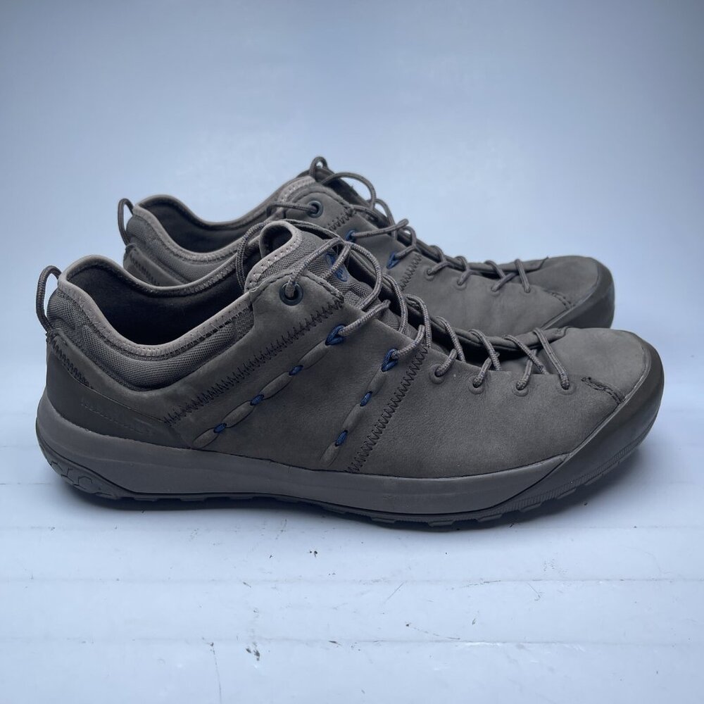 Mammut Hueco Casual Low Walking LTH Shoes Swiss Design Men's Size 9 Excellent!